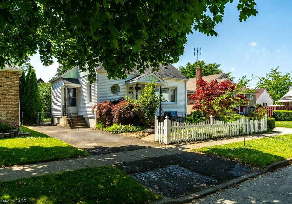 19-columbia-street-st-catharines-ontario-40832023
