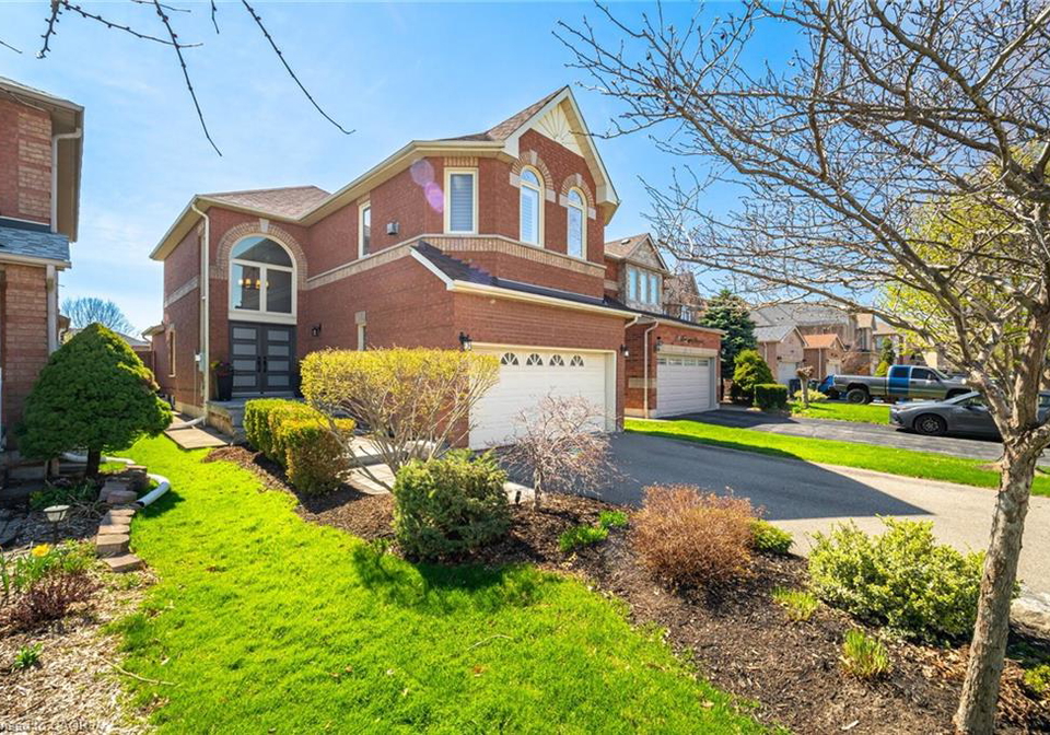 44-banington-crescent-brampton-ontario-40832050