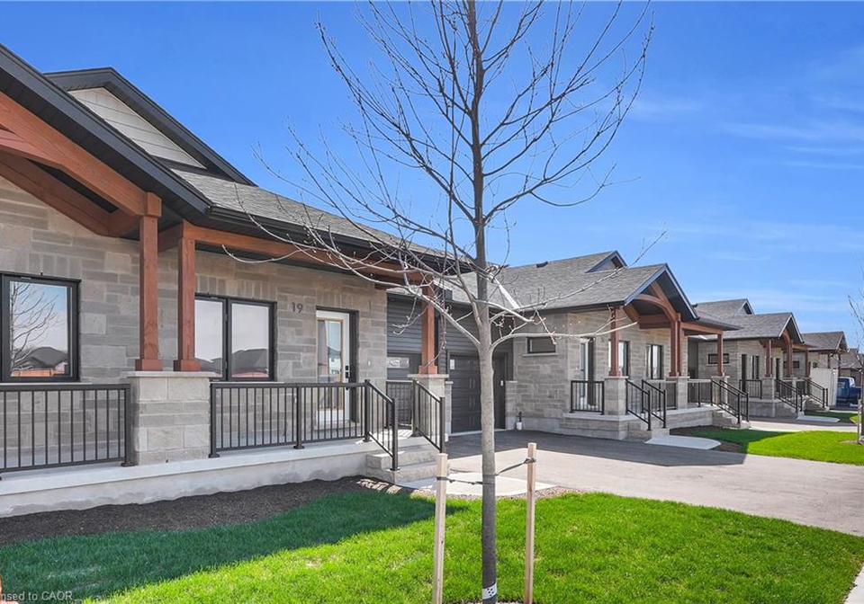 29-weymouth-street-elmira-ontario-40832051