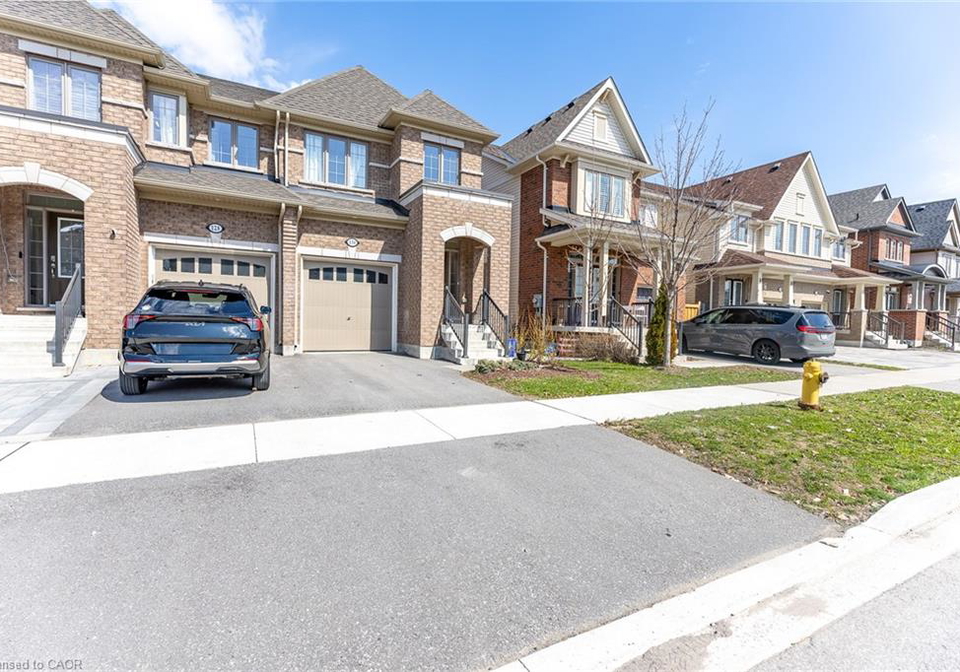 130-ice-palace-crescent-oshawa-ontario-40832063