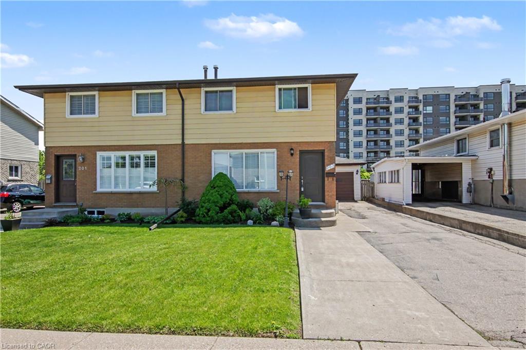 203-moffat-drive-cambridge-ontario-40832065