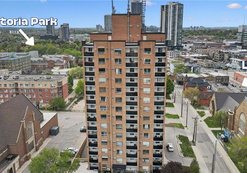 64-benton-street-kitchener-ontario-40832067