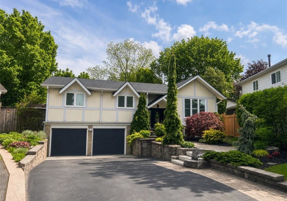 2207-jester-court-burlington-ontario-40832074