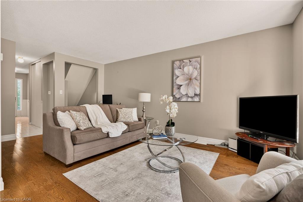 1675-upper-gage-avenue-hamilton-ontario-40832083