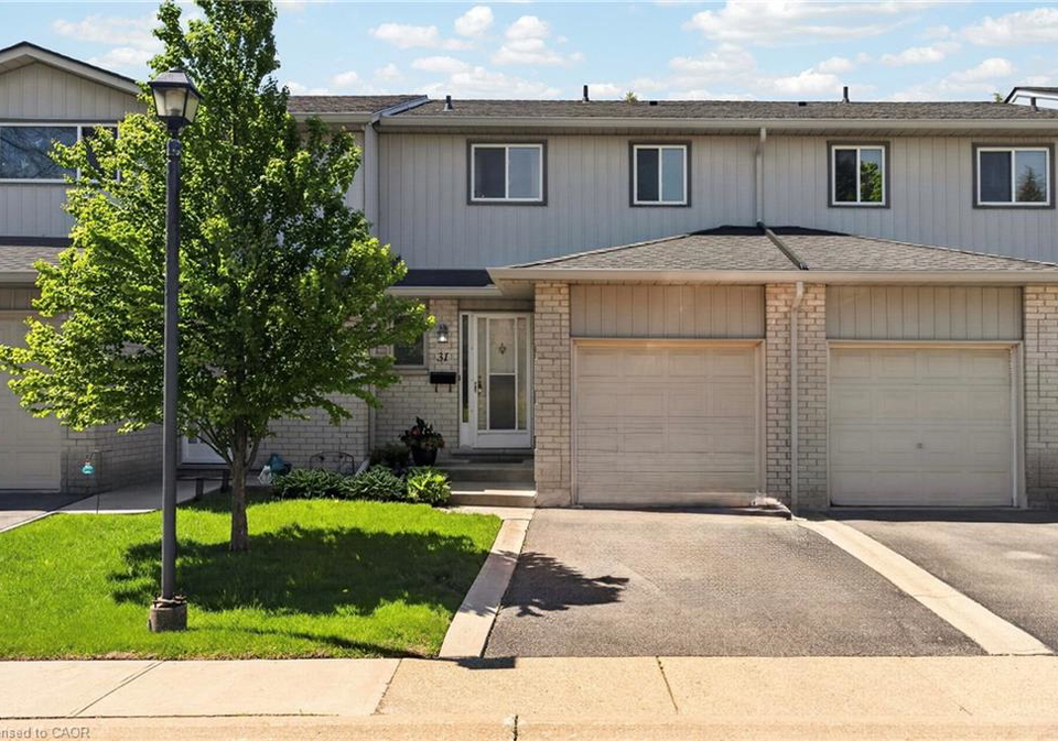 1675-upper-gage-avenue-hamilton-ontario-40832083