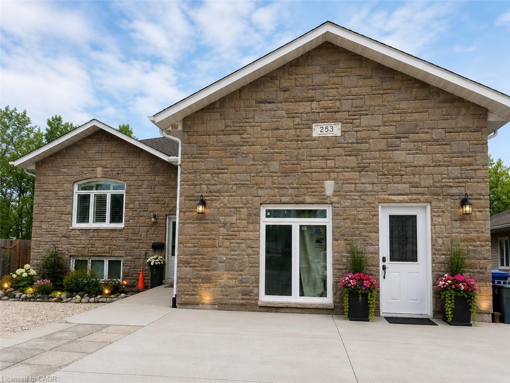 253-kingsway-avenue-north-bay-ontario-40832092