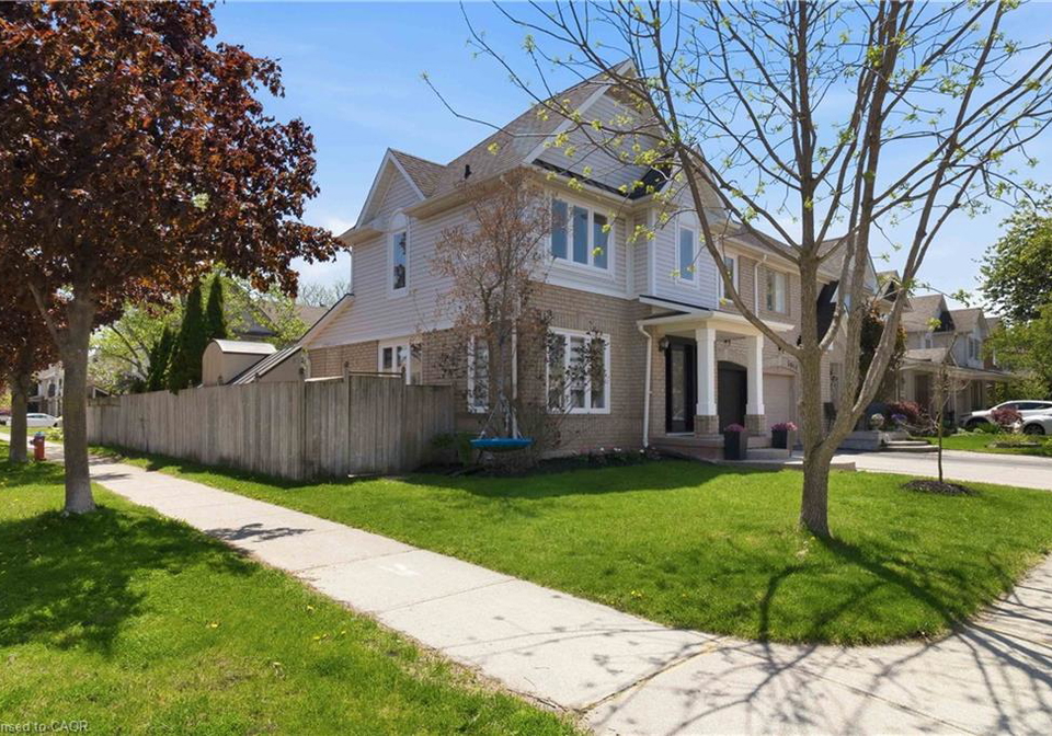 5048-haswell-lane-burlington-ontario-40832096