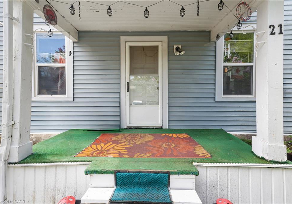 21-brant-street-stratford-ontario-40832101