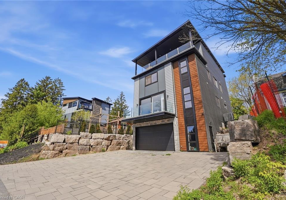 17-maple-trail-puslinch-ontario-40832114