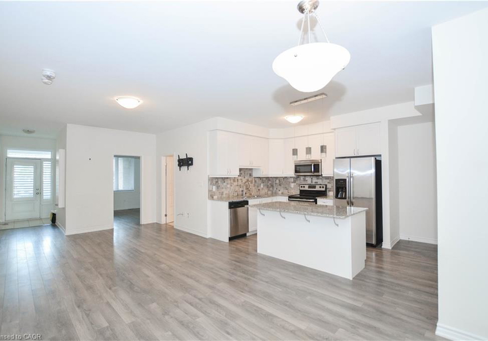 10-daylily-lane-kitchener-ontario-40832115