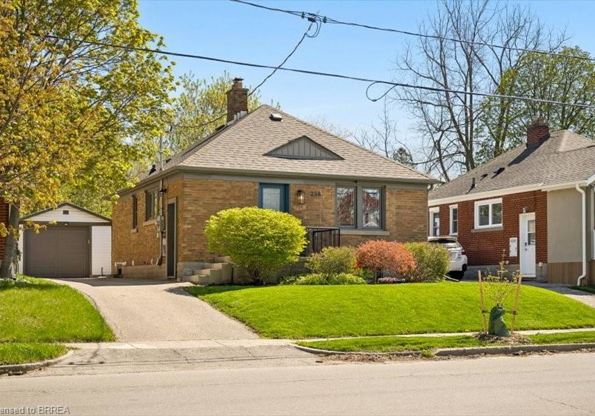 256-bowman-street-waterloo-ontario-40832135