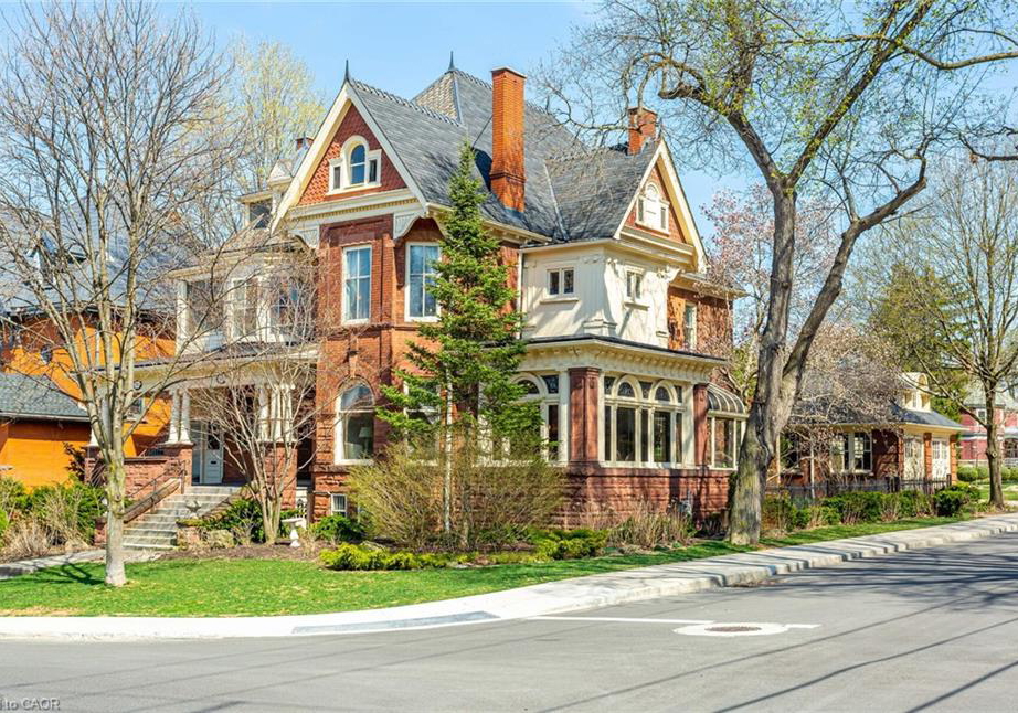 351-353-bay-street-s-hamilton-ontario-40832141