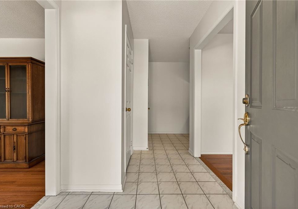 11-pirie-drive-dundas-ontario-40832172