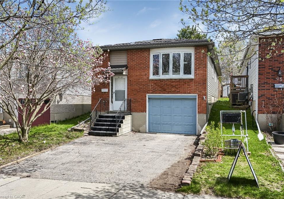 89-ristau-crescent-kitchener-ontario-40832196