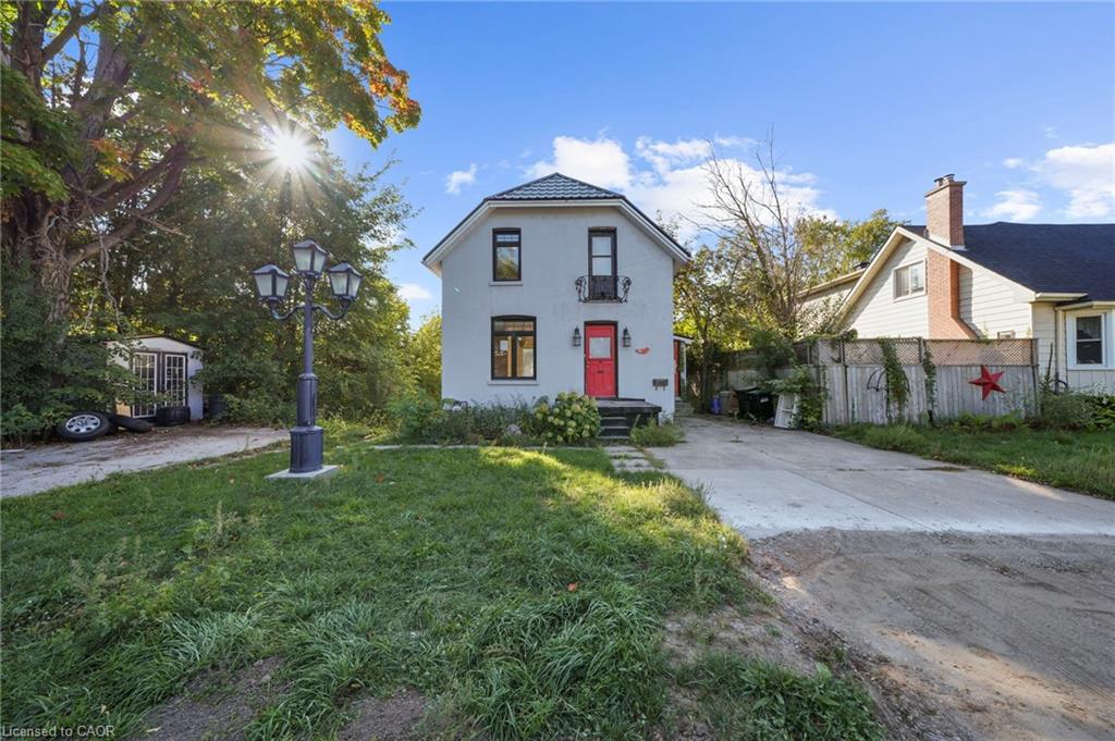 43-perry-street-barrie-ontario-40832206