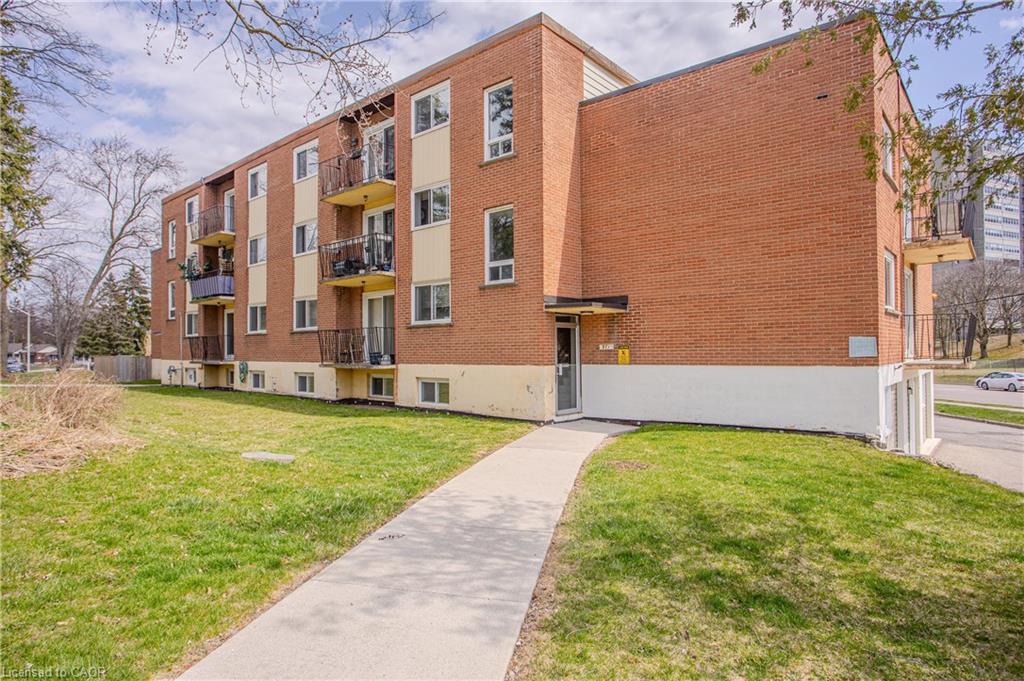 371-dale-crescent-waterloo-ontario-40832223