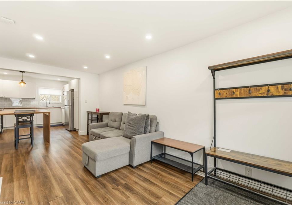 27-edinburgh-avenue-hamilton-ontario-40832251