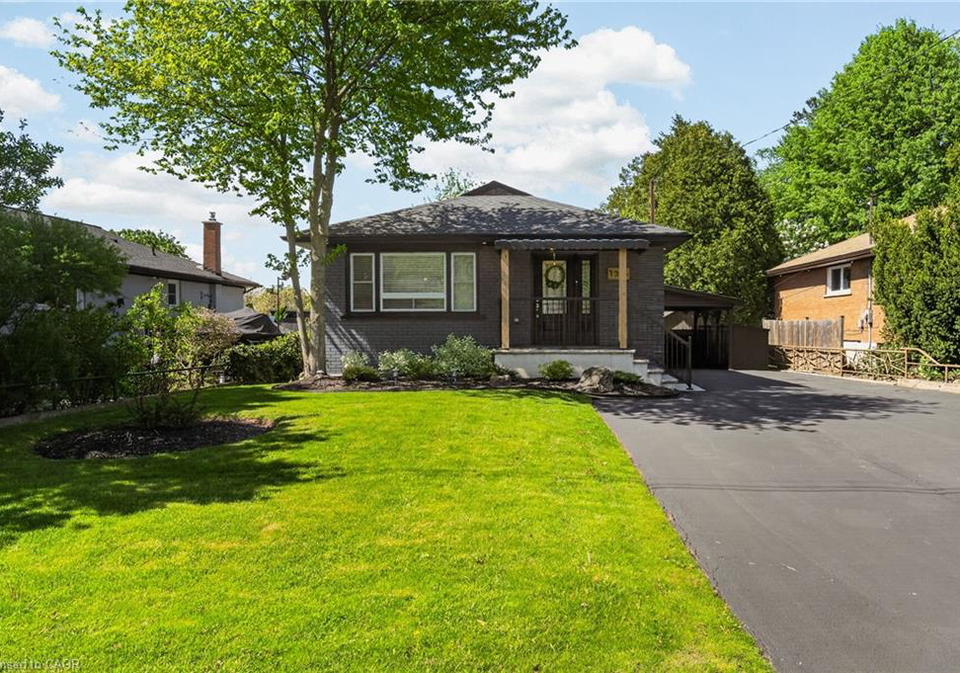 1396-niels-avenue-burlington-ontario-40832272