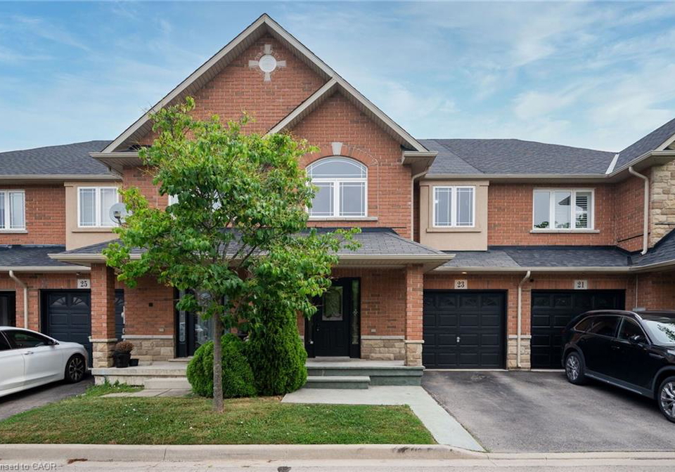 23-bellflower-boulevard-hamilton-ontario-40832283