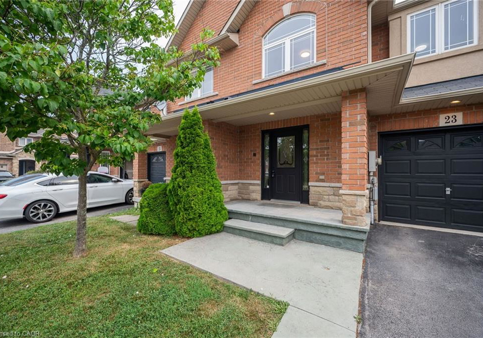 23-bellflower-boulevard-hamilton-ontario-40832283