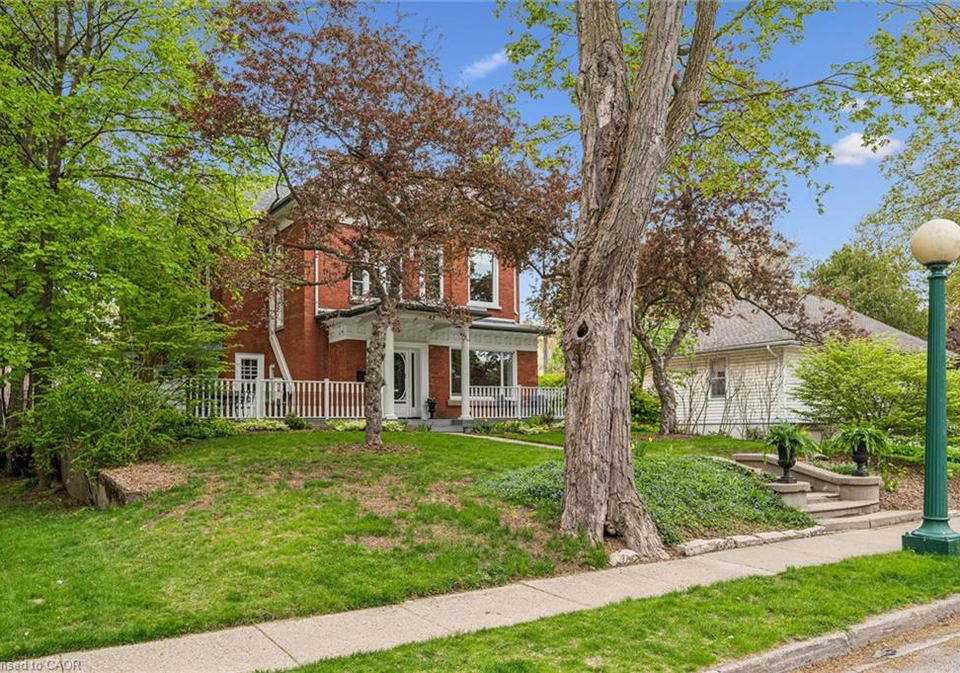 42-lansdowne-road-n-cambridge-ontario-40832288