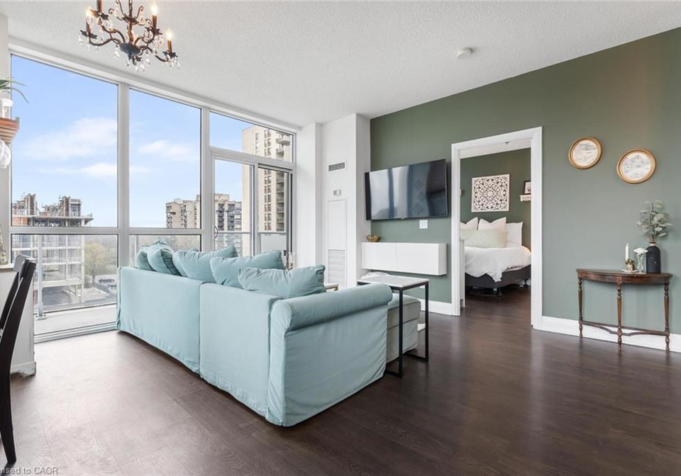 65-speers-road-oakville-ontario-40832311