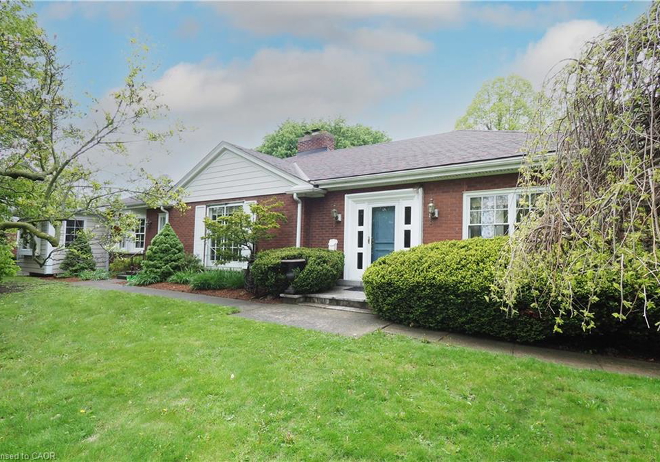 2023-coronation-boulevard-cambridge-ontario-40832314