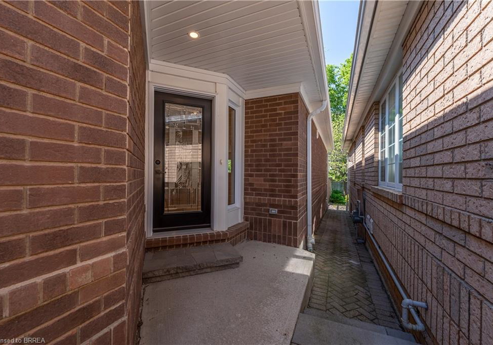 152-dufferin-avenue-brantford-ontario-40832320