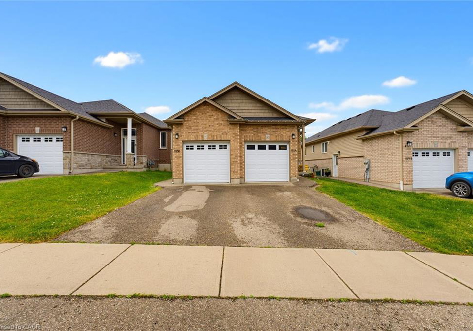 185-wedgewood-drive-woodstock-ontario-40832352