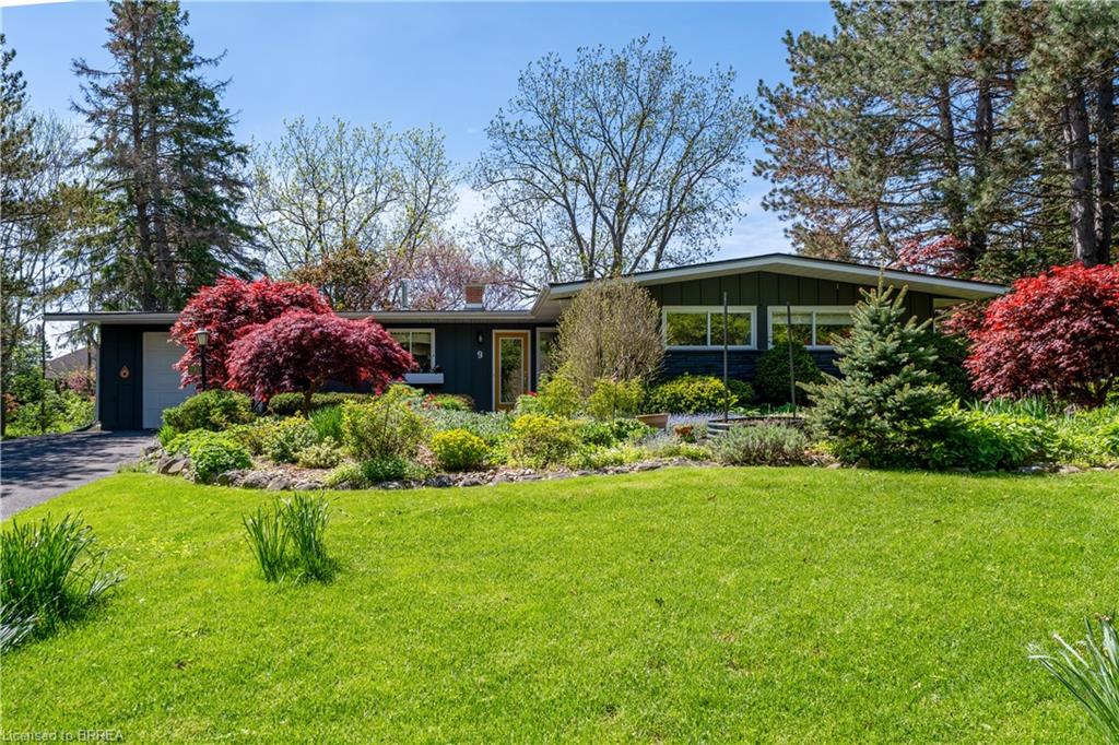 9-summerhayes-crescent-brantford-ontario-40832374