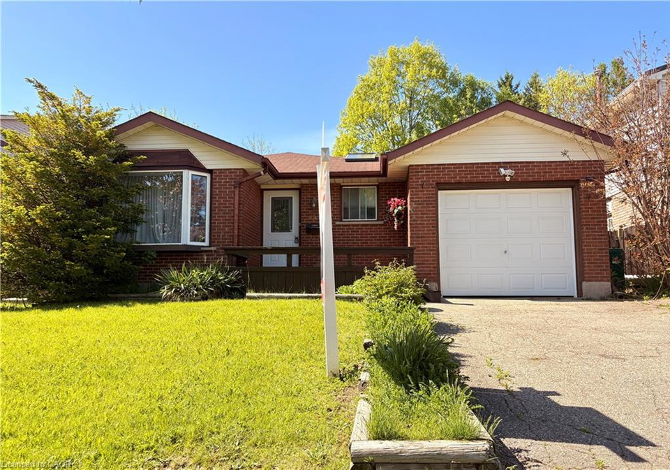 146-bechtel-drive-kitchener-ontario-40832377