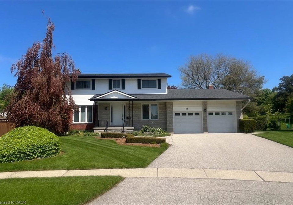 18-carmine-place-guelph-ontario-40832405