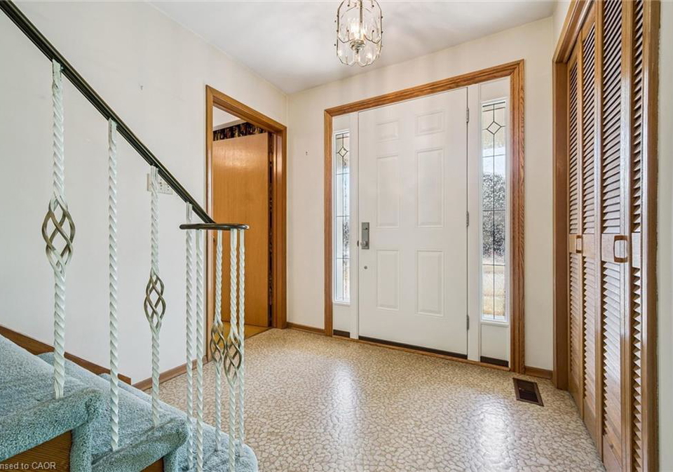 18-carmine-place-guelph-ontario-40832405
