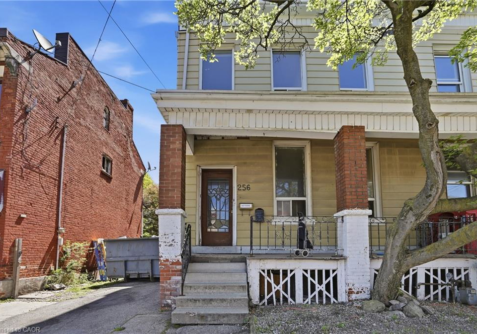 256-bay-street-n-hamilton-ontario-40832427