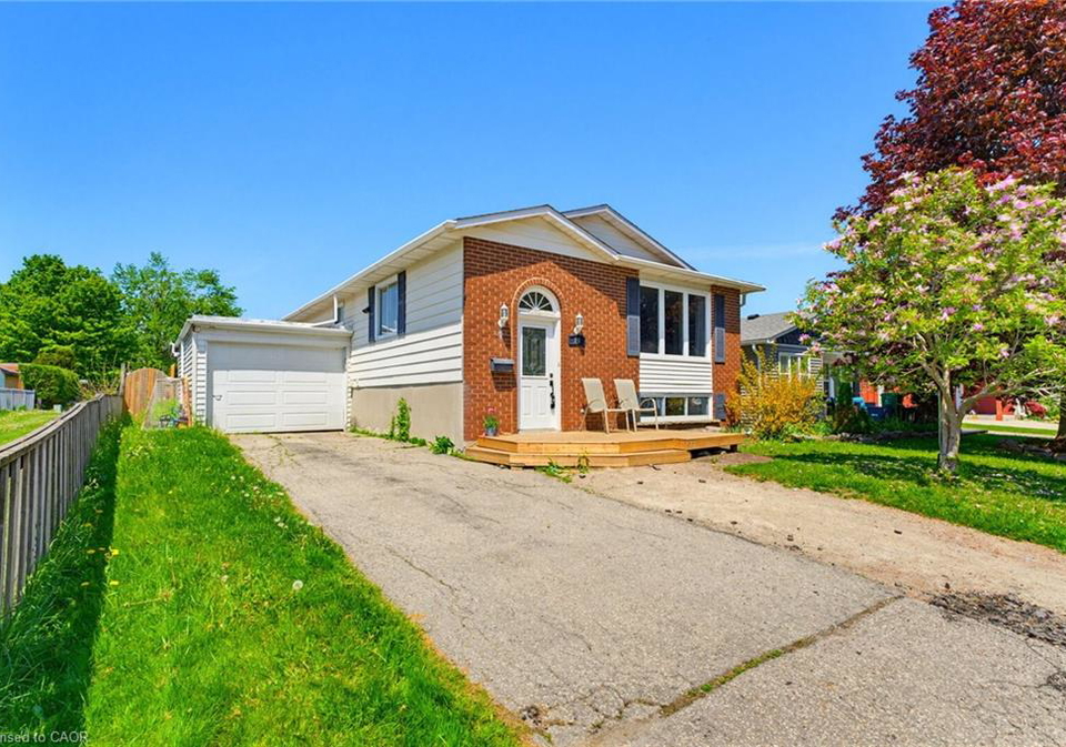 26-aspen-crescent-elmira-ontario-40832443