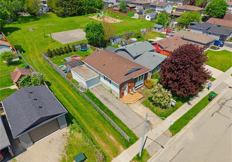26-aspen-crescent-elmira-ontario-40832443