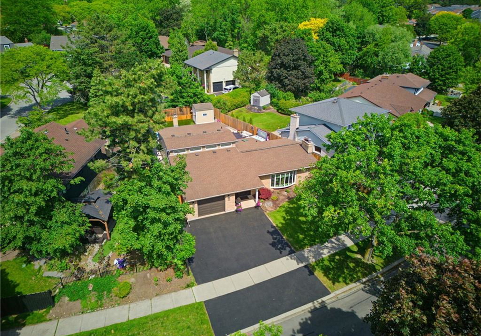 2063-cavendish-drive-burlington-ontario-40832461