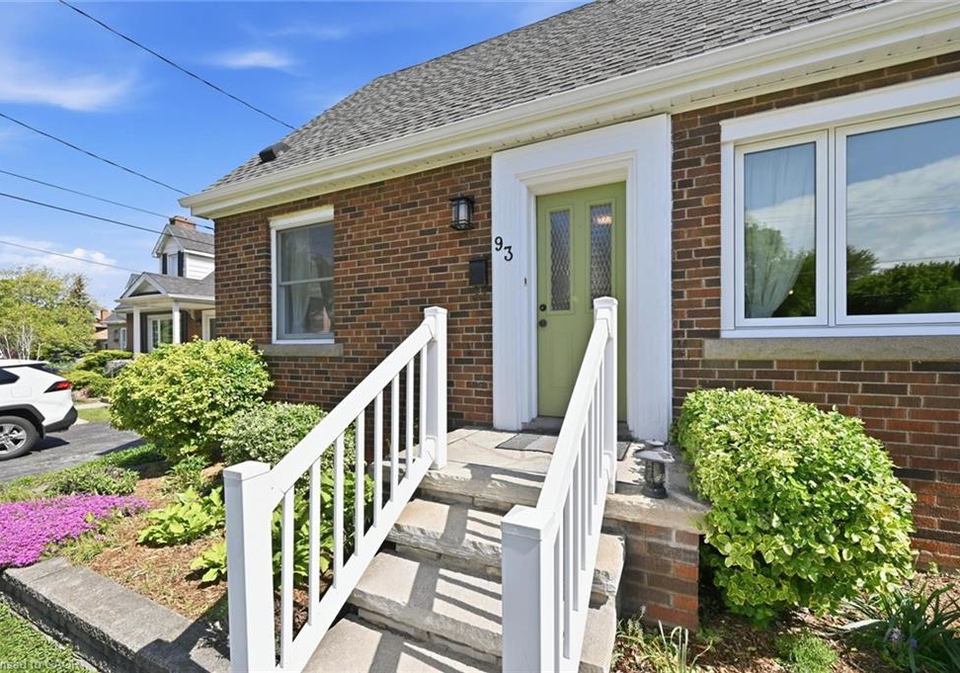 93-sunning-hill-avenue-hamilton-ontario-40832463