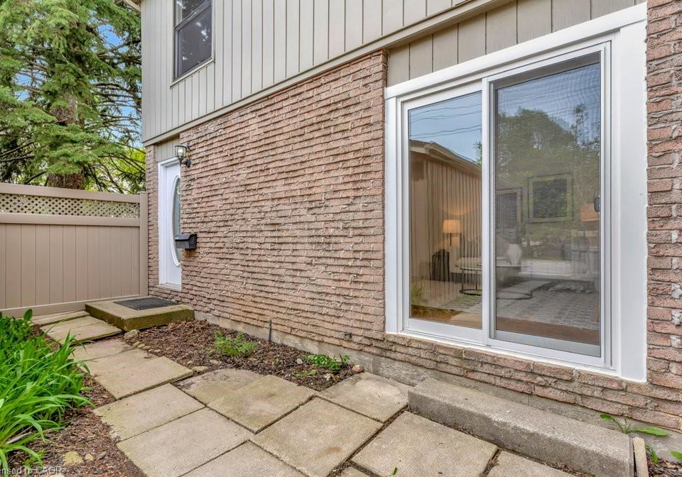 175-janefield-avenue-guelph-ontario-40832482