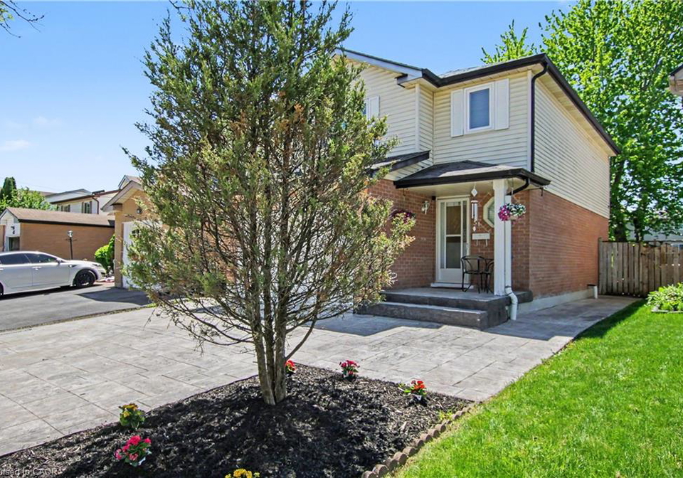 51-camrose-court-kitchener-ontario-40832545