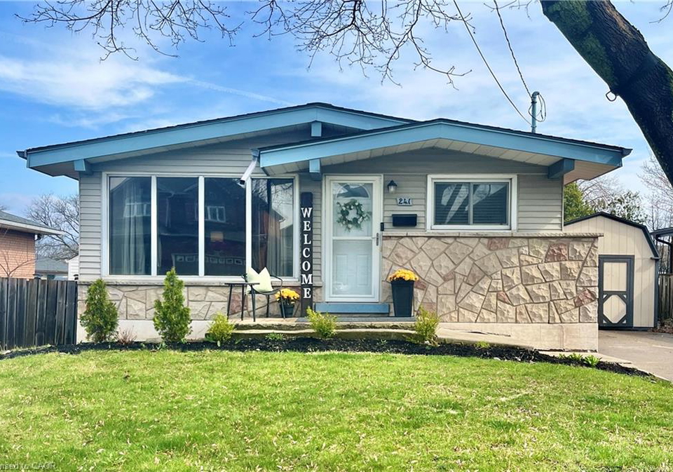 241-thorner-drive-hamilton-ontario-40832547