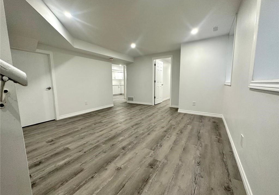 295-gillespie-drive-brantford-ontario-40832567