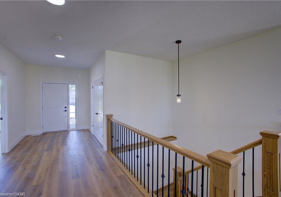 128-pugh-street-milverton-ontario-40832586