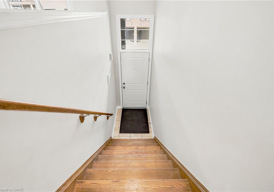383-dundas-street-e-waterdown-ontario-40832602