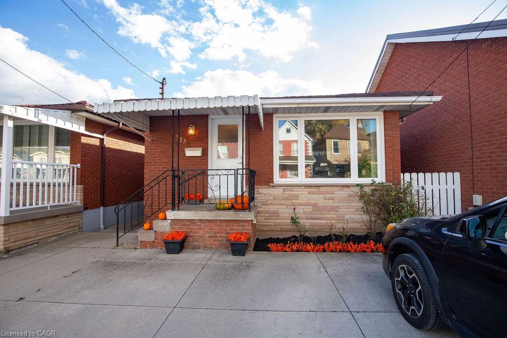 313-barton-street-w-hamilton-ontario-40832605