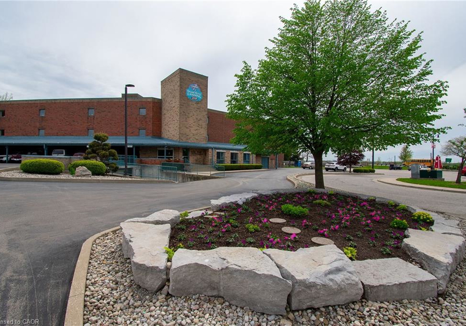 210-main-street-e-dunnville-ontario-40832647