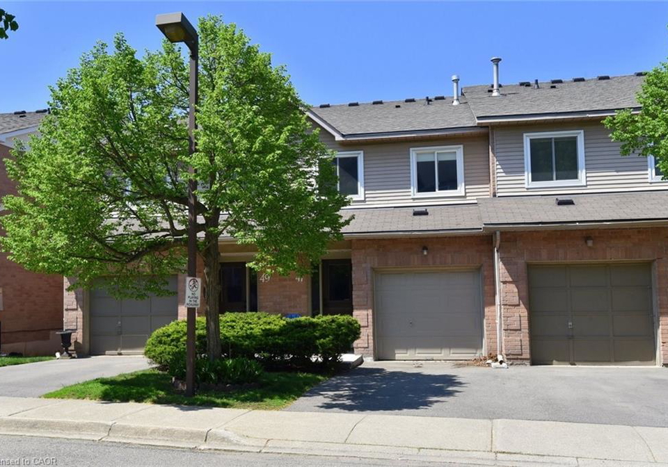 26-moss-boulevard-dundas-ontario-40832649