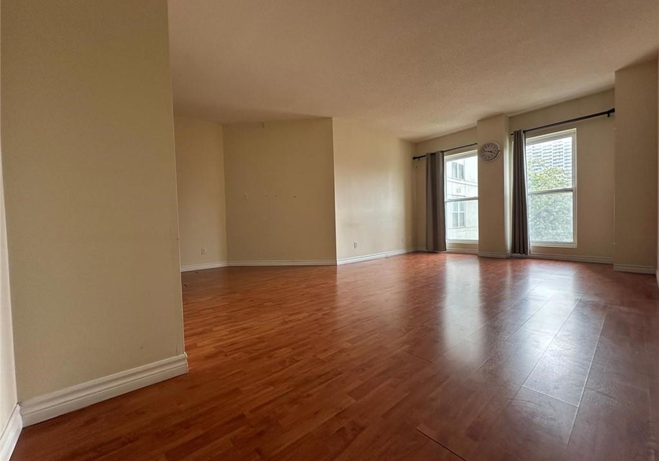 135-james-street-s-hamilton-ontario-40832667