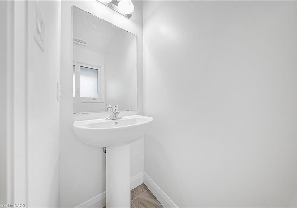145-south-creek-drive-kitchener-ontario-40832689
