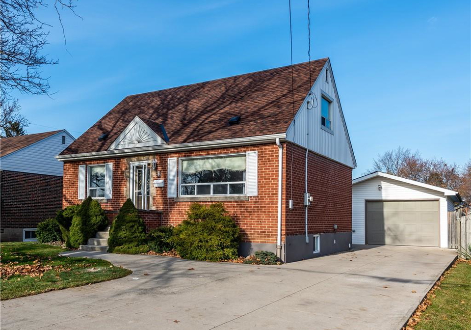 5-carene-avenue-hamilton-ontario-40832690